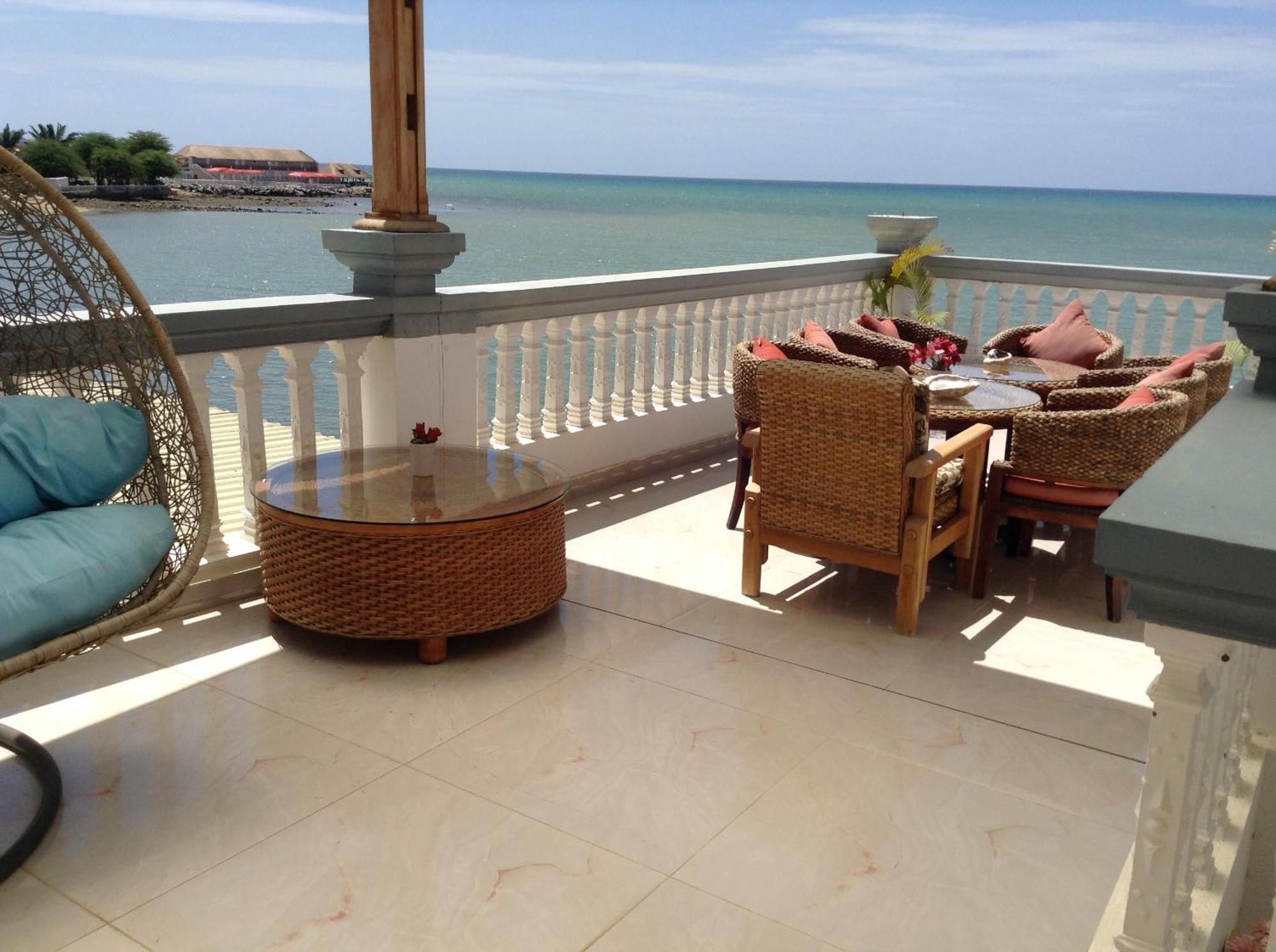 Benguela Hotel Residencial Ramire-Tour מראה חיצוני תמונה