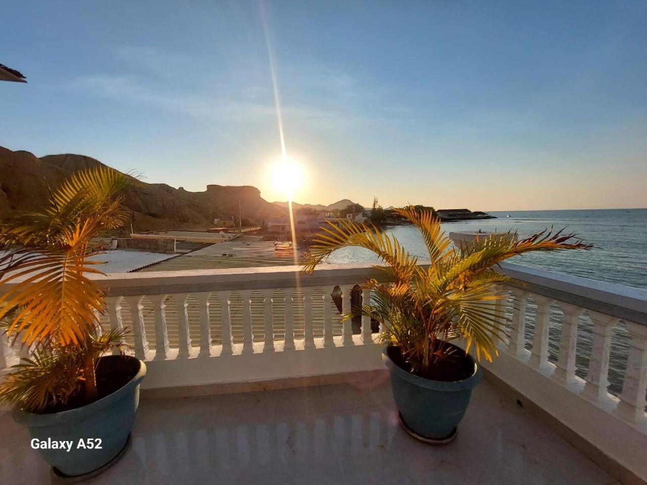 Benguela Hotel Residencial Ramire-Tour מראה חיצוני תמונה