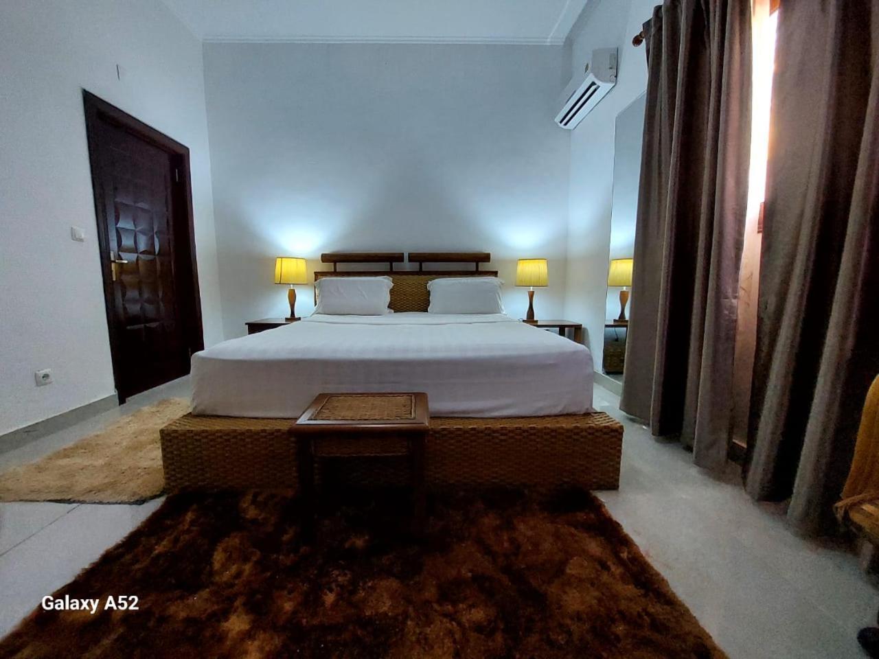 Benguela Hotel Residencial Ramire-Tour מראה חיצוני תמונה